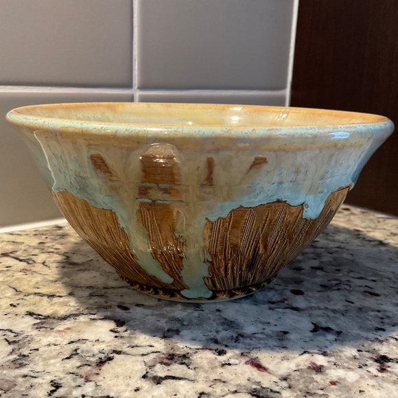 Handmade Ceramic Bowl - Drip Glaze Pottery - Picture 5 of 15